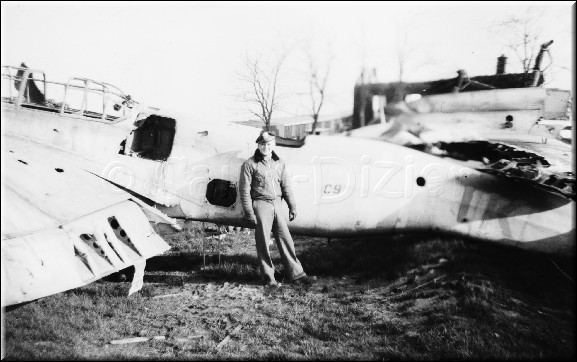 1944 - 5004.jpg