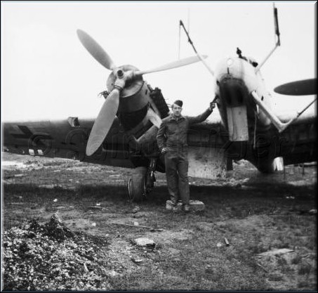 1944 - 5005.jpg