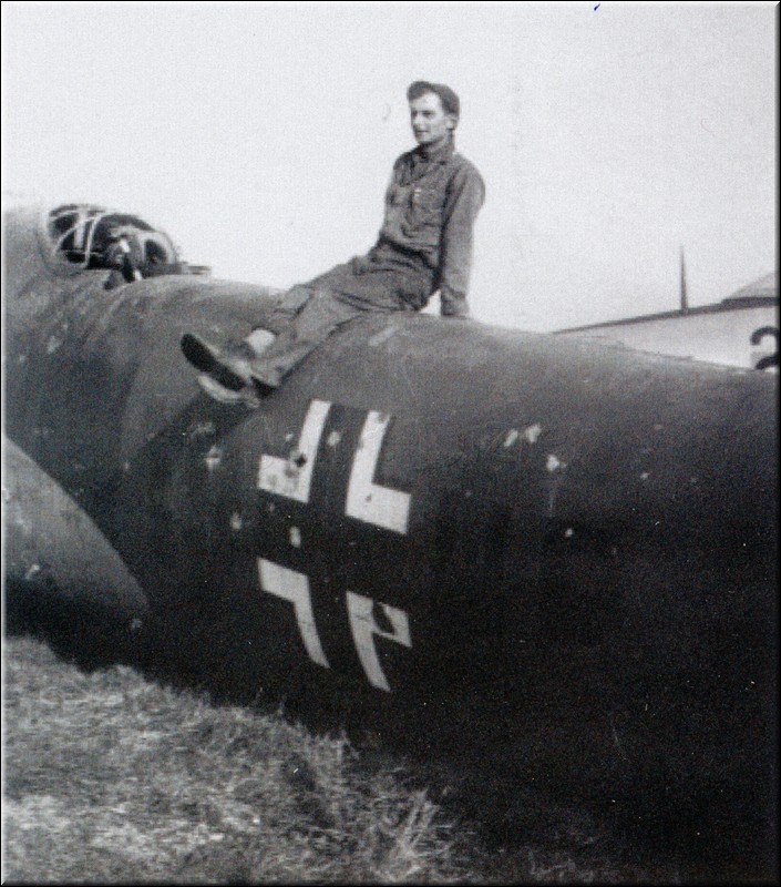 1944 - 5006.jpg