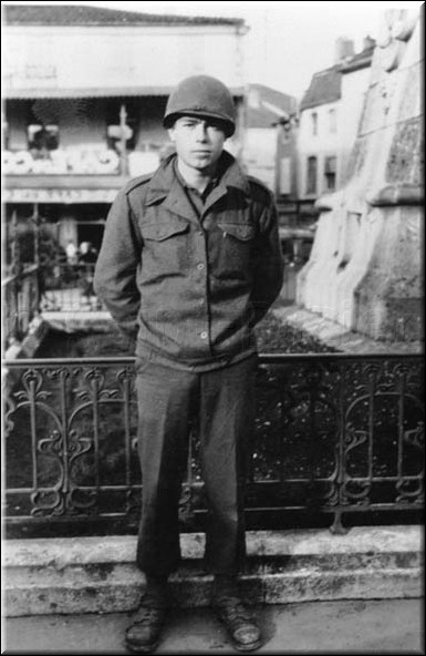 1944 - 5010.jpg