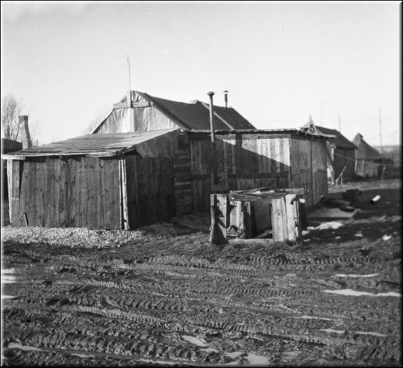 1944 - 5038.jpg