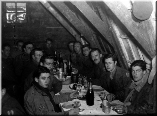 1944 - 5089.jpg