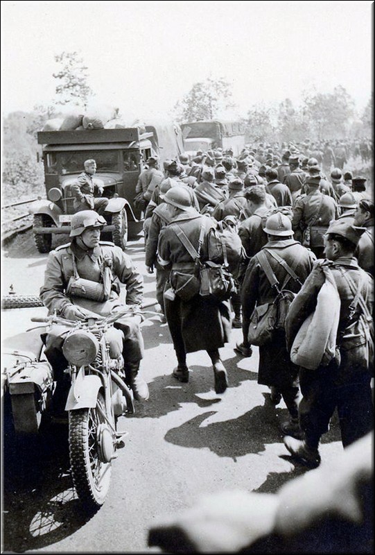 1940 - 0710.jpg