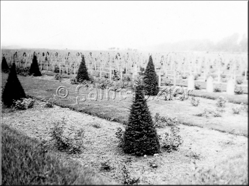 1940 - 0611.jpg
