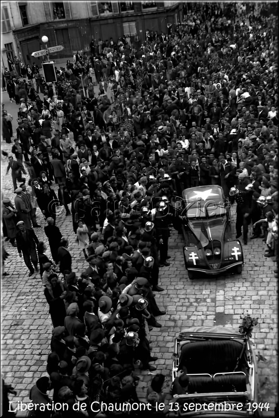 1944 - 0910.jpg