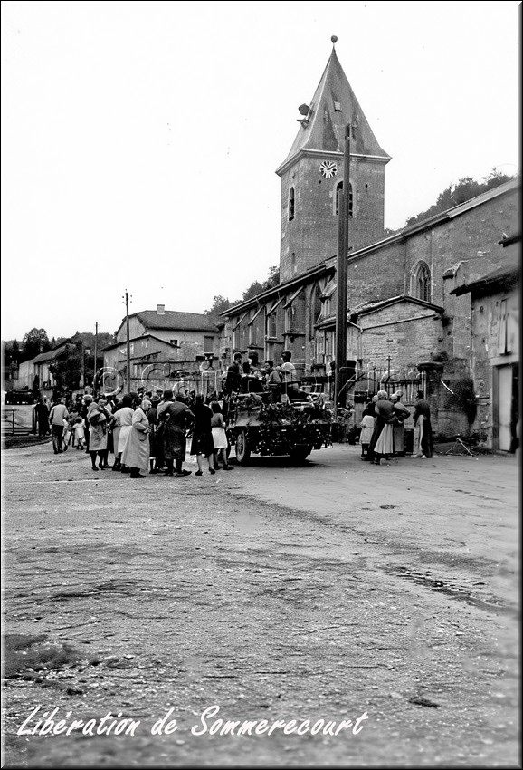 1944 - 0900.jpg