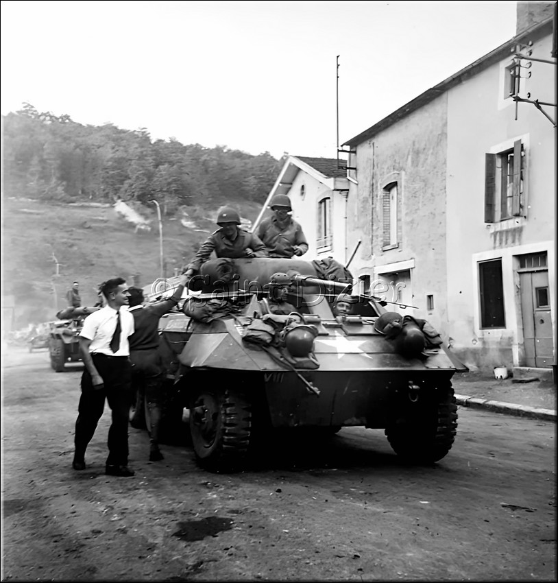 1944 - 0909.jpg