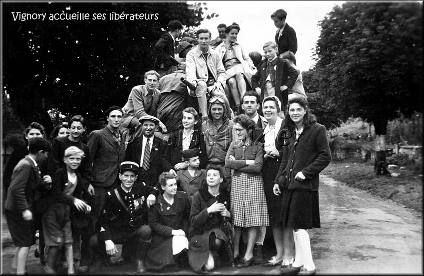 1944 - 0910.jpg