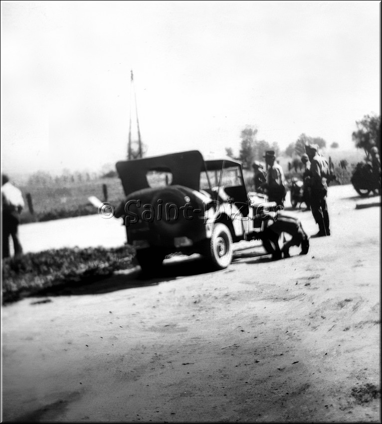 1944 - 0928.jpg