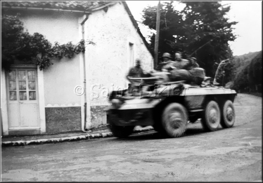 1944 - 0950.jpg