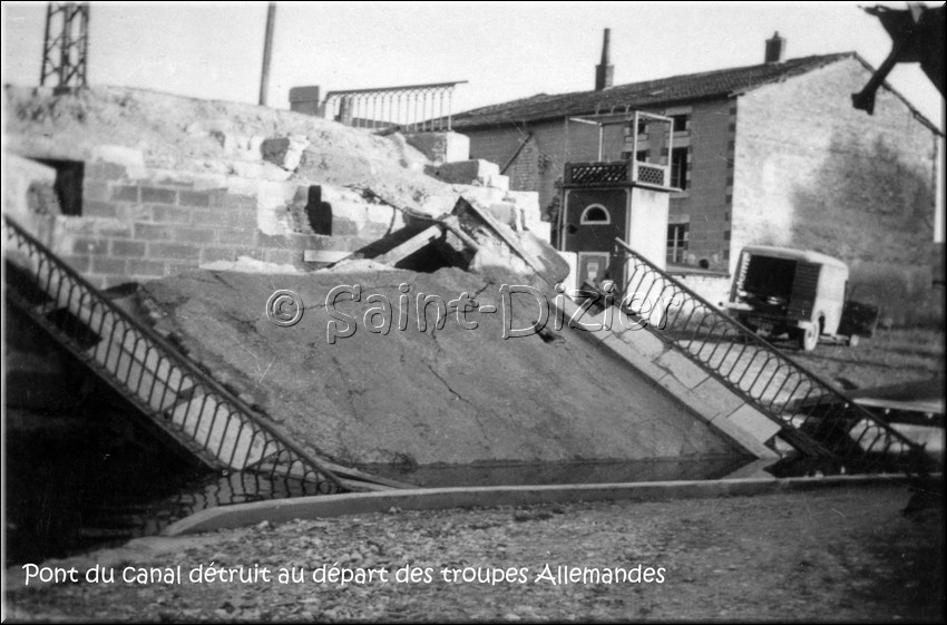 1944 - 0800.jpg