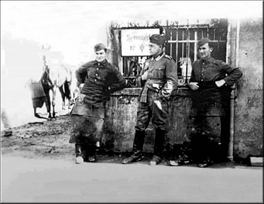 1944 - 0885.jpg