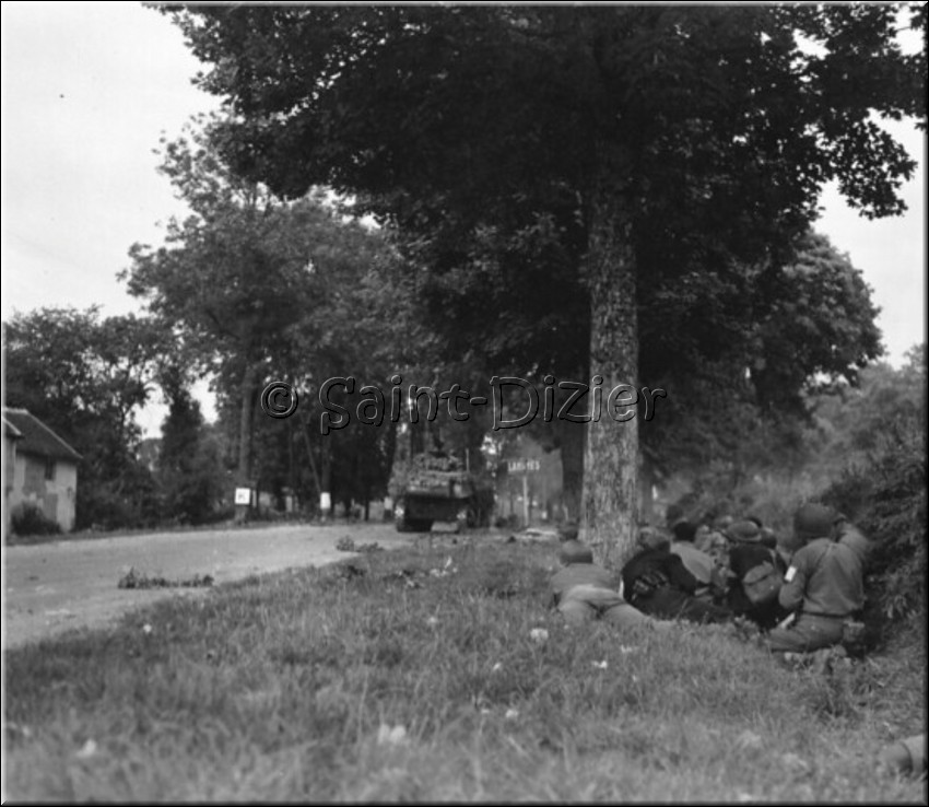 1944 - 0803.jpg