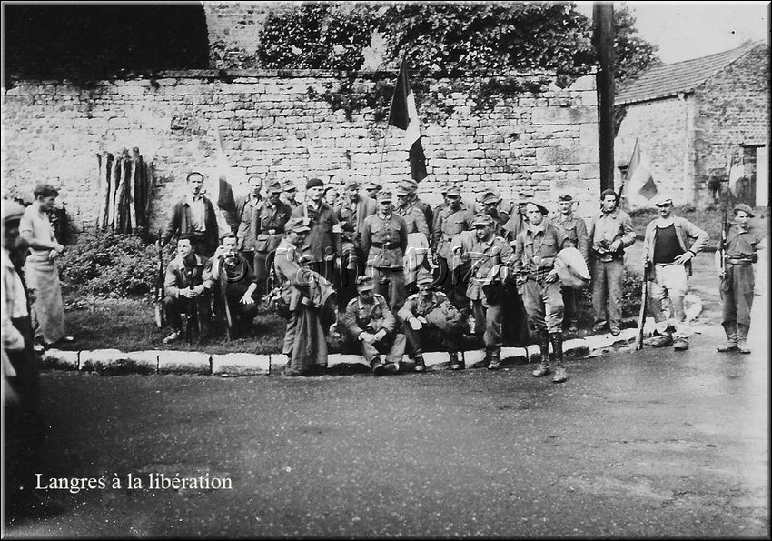 1944 - 0900.jpg