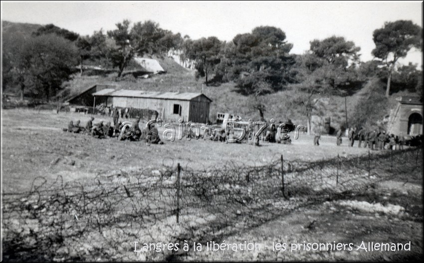 1944 - 0910.jpg
