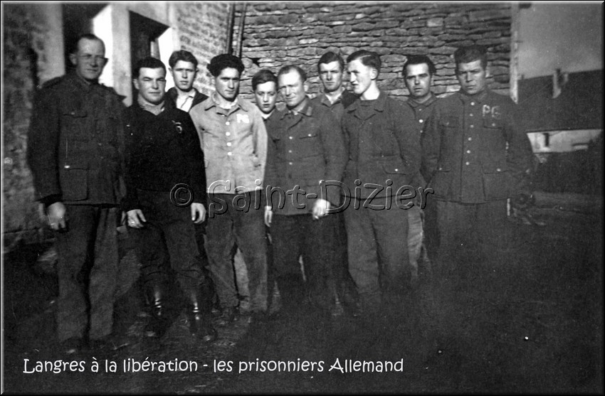 1944 - 0911.jpg