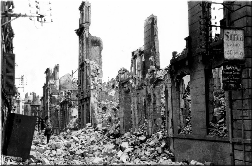 1940 - 0703.jpg