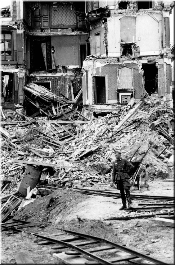 1940 - 0707.jpg