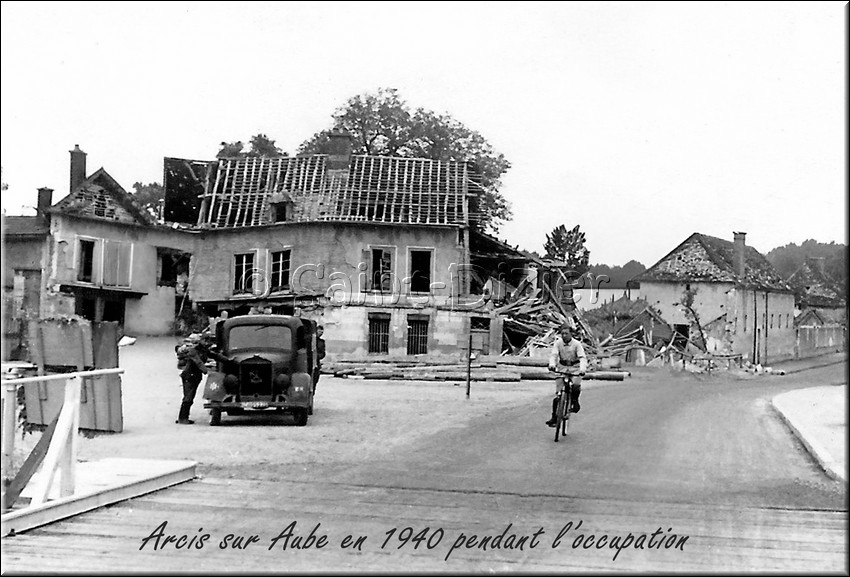 1940 - 0700.jpg