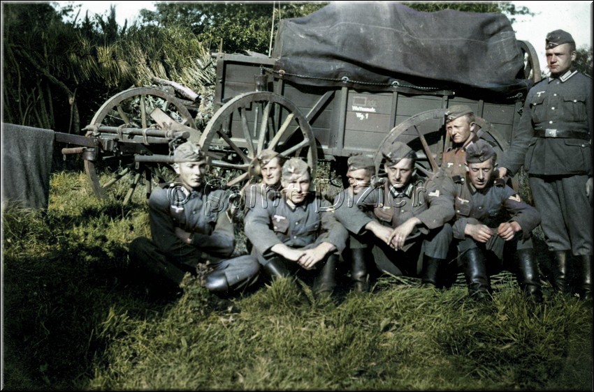 1940 - 0805-1.jpg