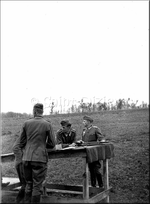 1940 - 0951.jpg