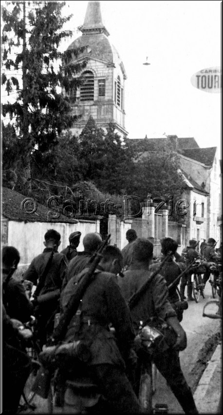1944 - 0800.jpg