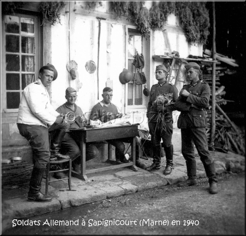 1940 - 0725.jpg