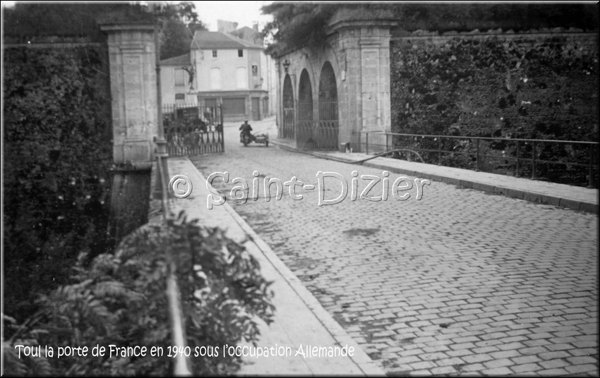 1940-0700.jpg