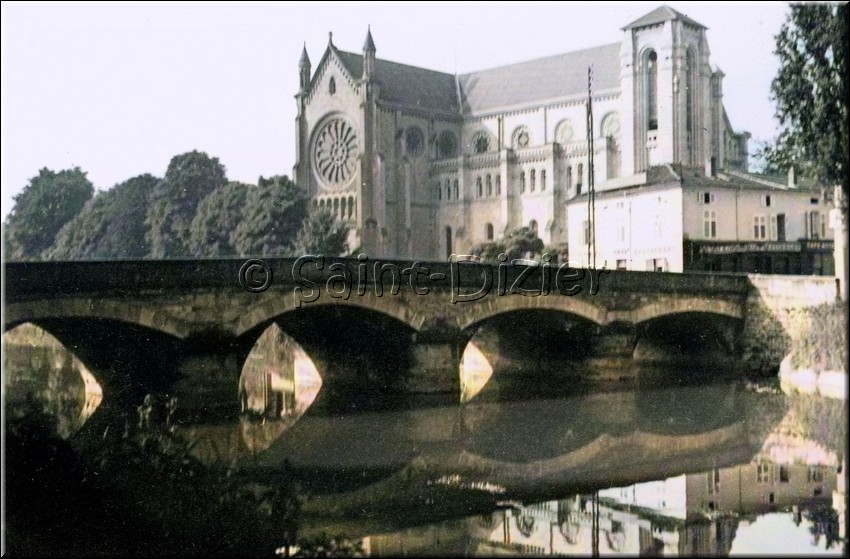 1940 - 0100-1.jpg