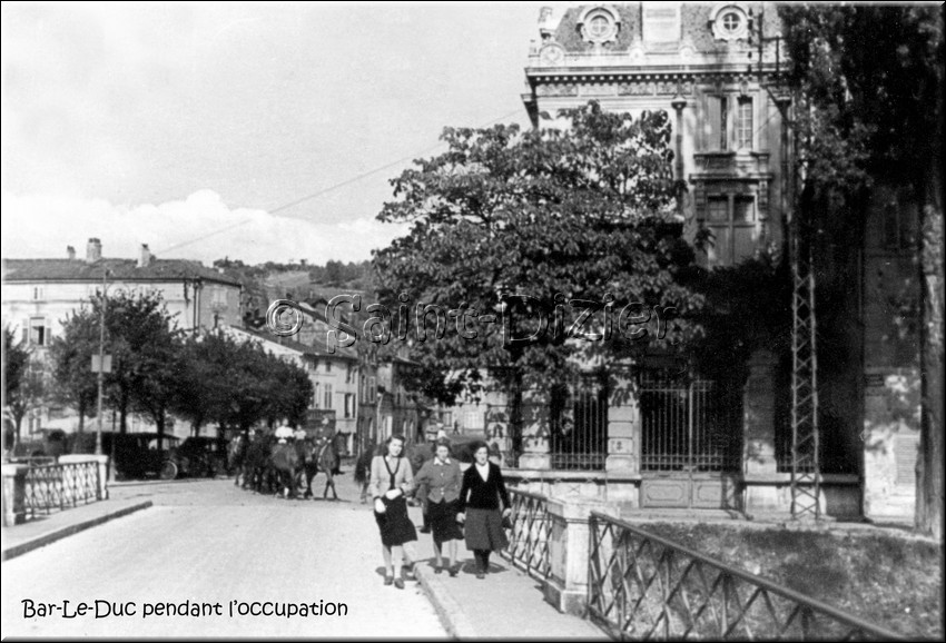 1940 - 0200.jpg