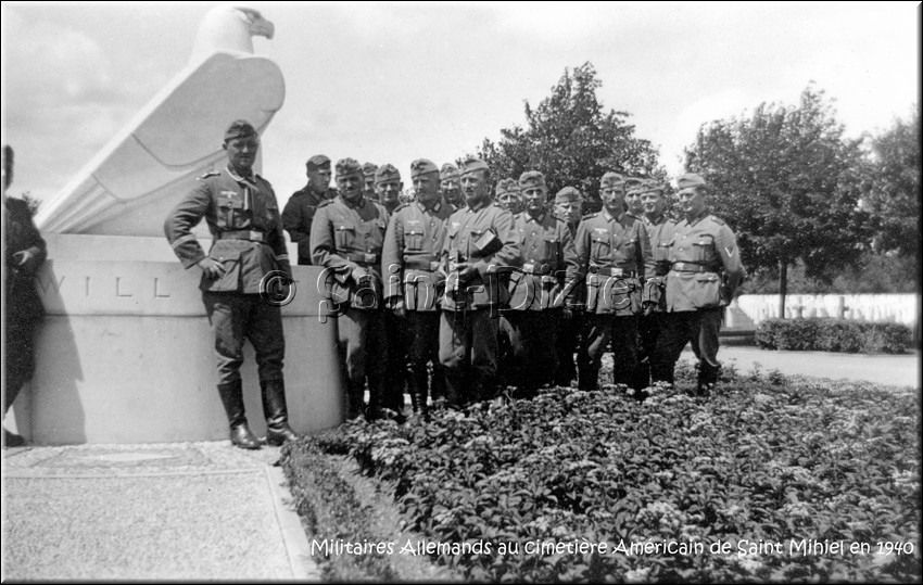 1940 - 0300.jpg