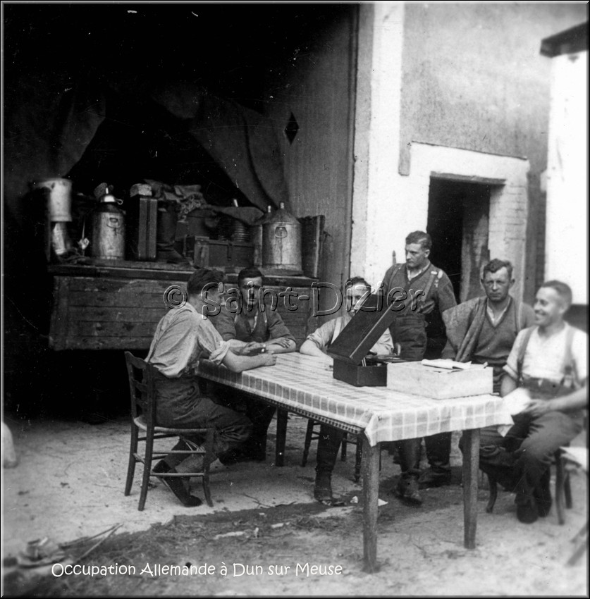 1940 - 0601.jpg