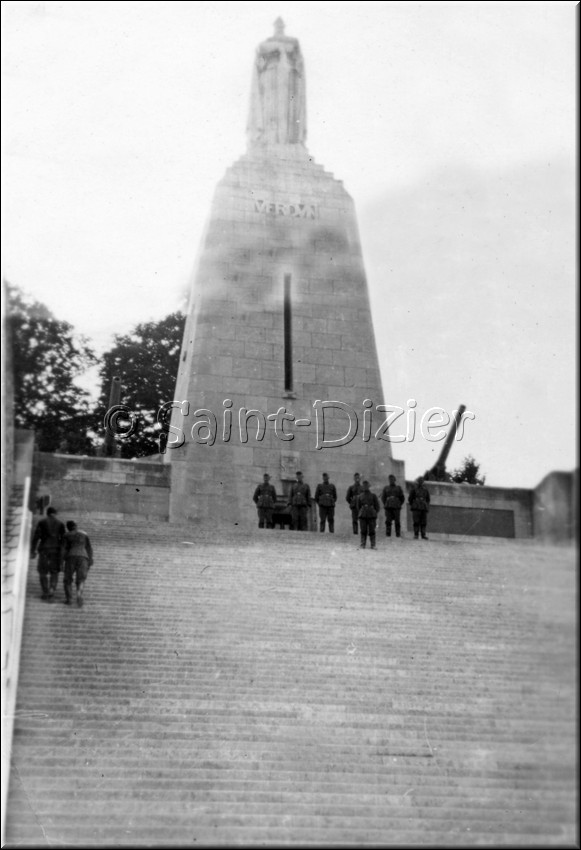 1940 - 0110.jpg