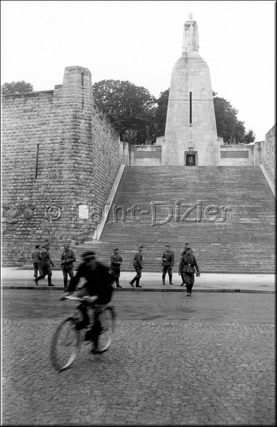 1940 - 0111.jpg