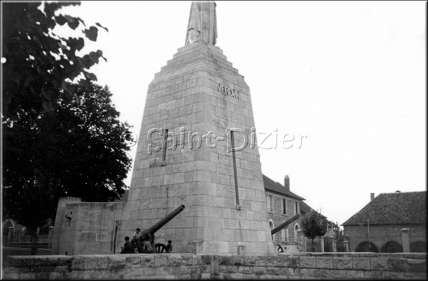 1940 - 0125.jpg