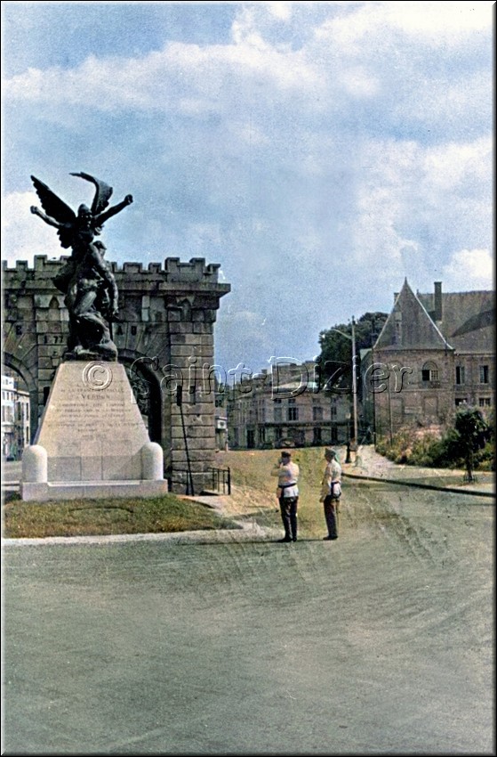 1940 - 0208-1.jpg