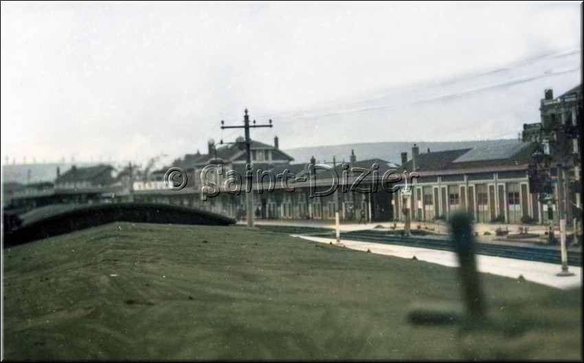 1940 - 0407-01.jpg