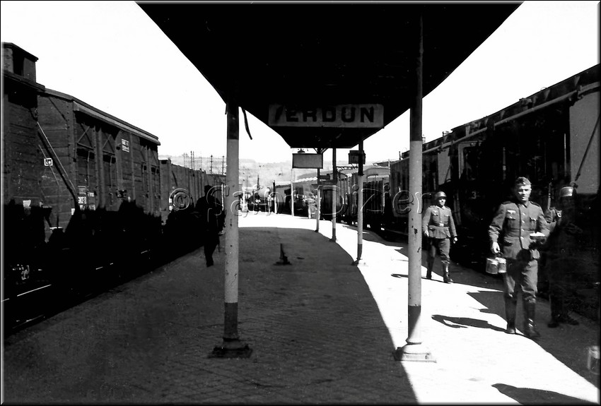 1940 - 0409.jpg