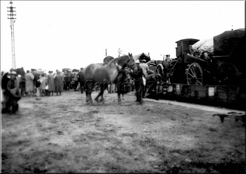 1940 - 0411.jpg