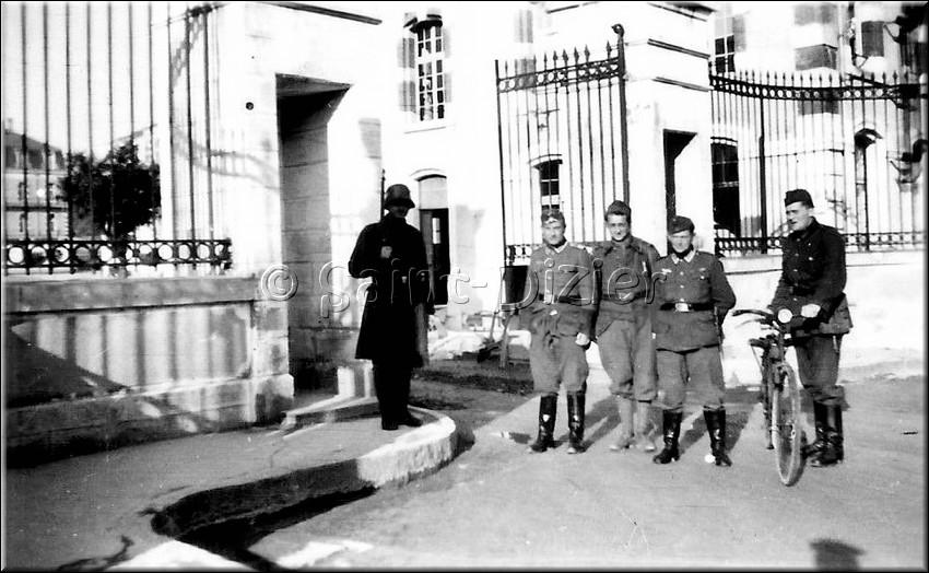 1940 - 0851.jpg