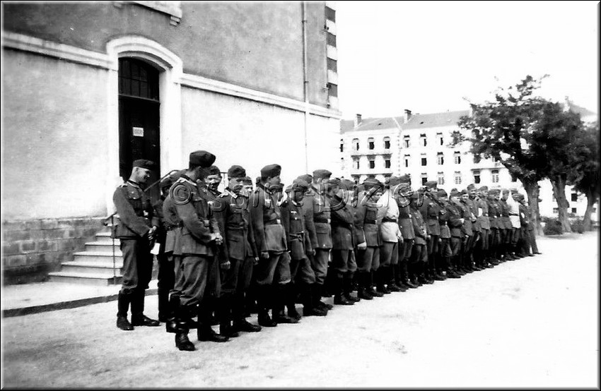 1940 - 0870.jpg
