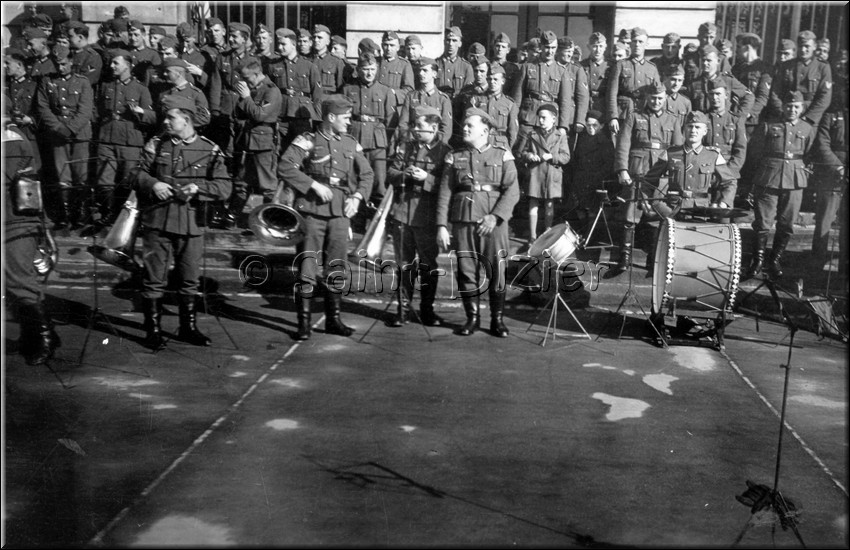 1941 - 0349.jpg